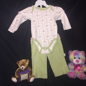Vitamins Baby 2 piece outfit 12 months
